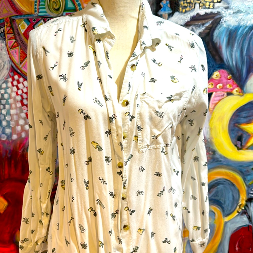 C&C Button Down Cactus Top